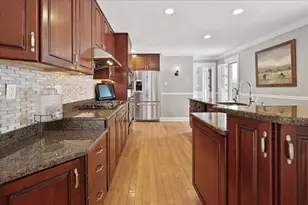 1755 Clifty Creek Ct, Valparaiso, IN 46385 - Photo 9