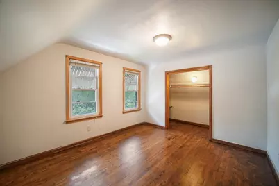 7230 McLaughlin Avenue, Hammond, IN 46324 - Photo 11