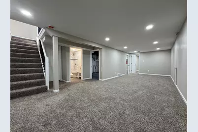 2976 Evelyn Street, Portage, IN 46368 - Photo 15