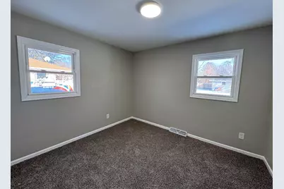 2976 Evelyn Street, Portage, IN 46368 - Photo 13