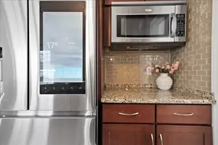 1055 Mission Hills Ct, Chesterton, IN 46304 - Photo 13