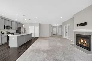 2406 Caspian Ln, Valparaiso, IN 46385 - Photo 3