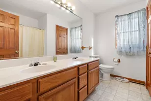 11609 Salyer Dr, Wheatfield, IN 46392 - Photo 15