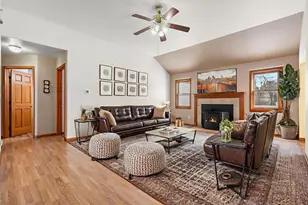 11609 Salyer Dr, Wheatfield, IN 46392 - Photo 5