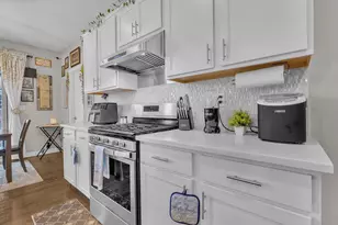 9031 Columbia Ave, Munster, IN 46321 - Photo 11