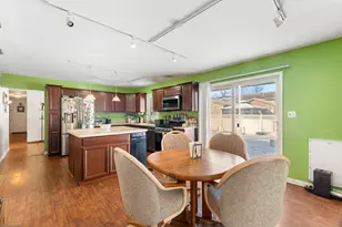 1749 Green Meadow Ln, Chesterton, IN 46304 - Photo 17