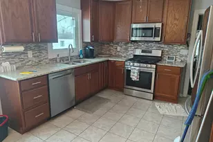 233 E 1050 N, Chesterton, IN 46304 - Photo 5