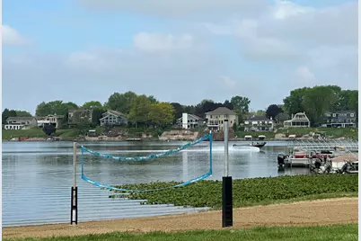 1100 Country Club Drive, Crown Point, IN 46307 - Photo 17