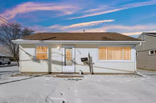 1236 W Cleveland Ave, Hobart, IN 46342 - Photo 21