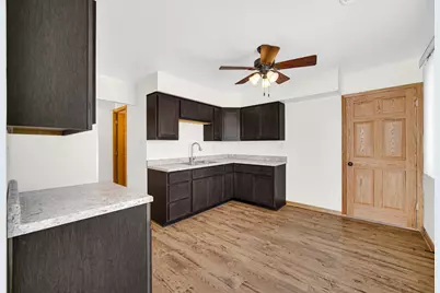 1236 W Cleveland Avenue, Hobart, IN 46342 - Photo 5