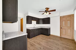 1236 W Cleveland Ave, Hobart, IN 46342 - Photo 5