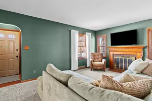 411 N Lafayette St, Griffith, IN 46319 - Photo 3