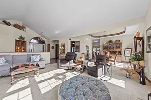 431 Hilbrich Dr, Schererville, IN 46375 - Photo 11