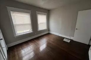 824 Tyler St, Gary, IN 46402 - Photo 11