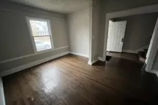 824 Tyler St, Gary, IN 46402 - Photo 7