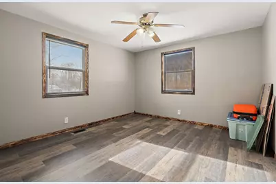 298 E 675 N, Rensselaer, IN 47978 - Photo 9