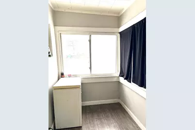 610 E Maple Avenue, La Porte, IN 46350 - Photo 9