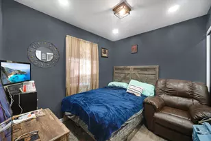 4301 Johnson St, Gary, IN 46408 - Photo 11