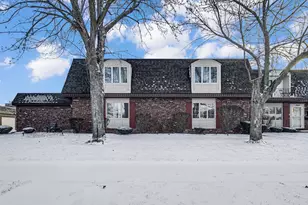 7933 Jefferson Ave, Munster, IN 46321 - Photo 1