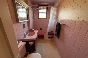 723 Lincoln St, Hobart, IN 46342 - Photo 7