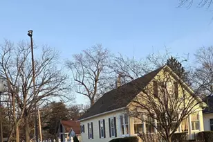 723 Lincoln St, Hobart, IN 46342 - Photo 11