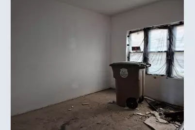 3942 Parrish Avenue, East Chicago, IN 46312 - Photo 15