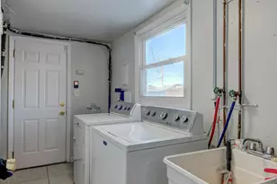 1130 W 72nd Ct, Merrillville, IN 46410 - Photo 11