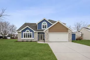 2760 Wood Dr, Dyer, IN 46311 - Photo 1