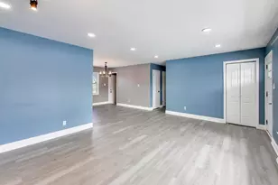 5024 E 73rd Ave, Merrillville, IN 46410 - Photo 3