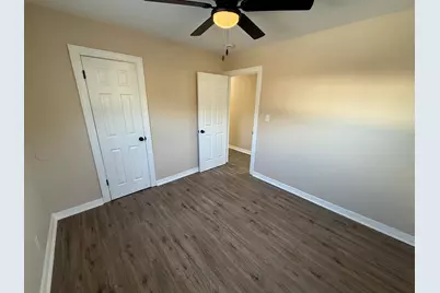 3420 E 34th Avenue, Lake Station, IN 46405 - Photo 13