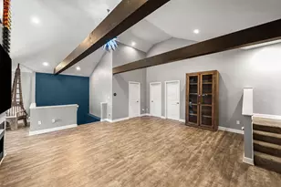 832 N Vanderburg St, Gary, IN 46403 - Photo 17