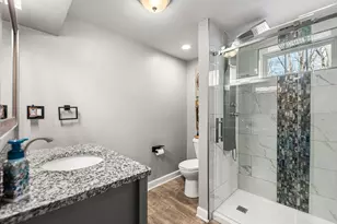 832 N Vanderburg St, Gary, IN 46403 - Photo 13