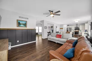 1761 Gurney St, Hobart, IN 46342 - Photo 9