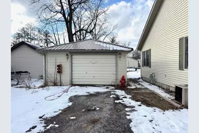 4135 S East Drive, Knox, IN 46534 - Photo 17