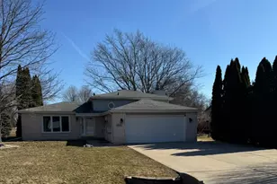 3229 Rustic Ln, Crown Point, IN 46307 - Photo 1