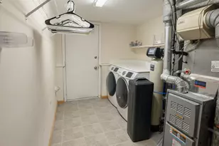 3229 Rustic Ln, Crown Point, IN 46307 - Photo 17