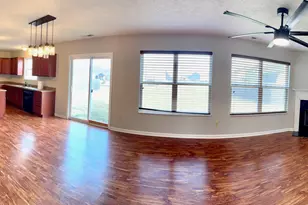 6451 Enclave Ct, Greenwood, IN 46143 - Photo 7