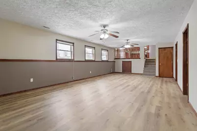 7800 Eider Avenue, Hobart, IN 46342 - Photo 23