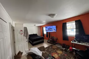 1157 S Hamilton St, Gary, IN 46403 - Photo 9