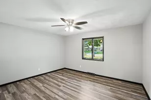 2711 Edgewood Dr, Dyer, IN 46311 - Photo 31