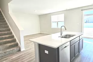 10478 Morse Pl, Saint John, IN 46373 - Photo 7