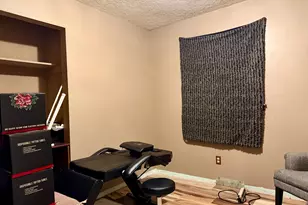 109 S Jefferson St, Hamlet, IN 46532 - Photo 9