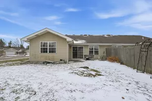 2952 Freedom Cir, Crown Point, IN 46307 - Photo 19