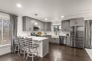 111 E Young St, Hanna, IN 46340 - Photo 7