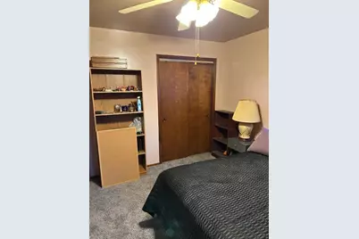 9401 Fran Lin Pkwy, Munster, IN 46321 - Photo 15