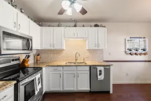 11327 Kelly Dr, Saint John, IN 46373 - Photo 7