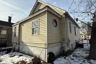 5819 Erie Ave, Hammond, IN 46320 - Photo 17