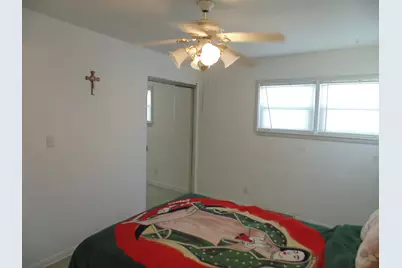 2009 Fairview Avenue, Lake Station, IN 46405 - Photo 11