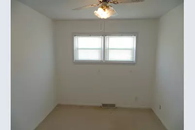 2009 Fairview Avenue, Lake Station, IN 46405 - Photo 13