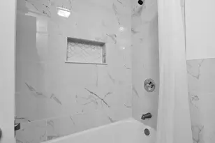 202 Beverly Ln, Hobart, IN 46342 - Photo 19